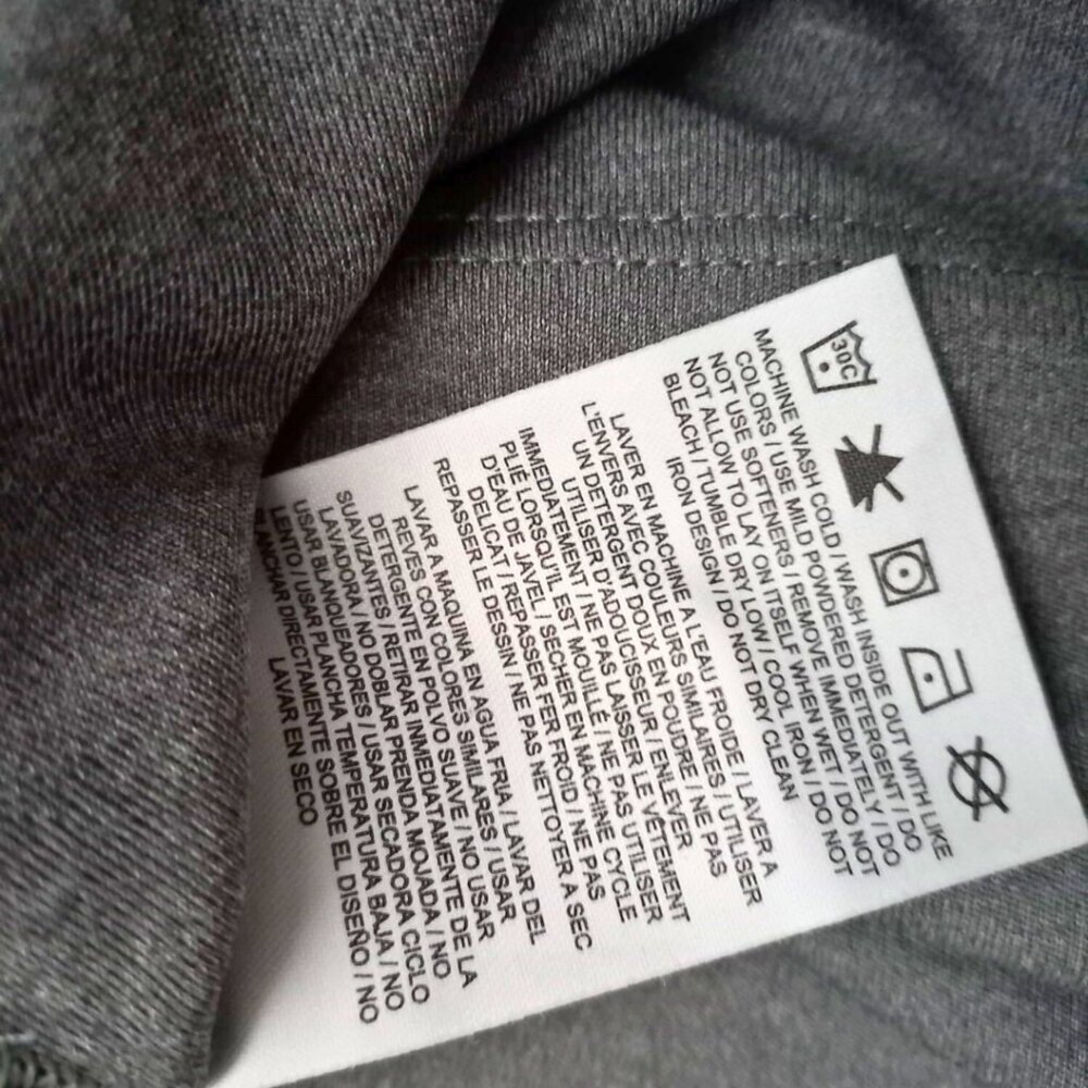 Nike Boys Gray Dri-Fit Long Sleeve Athletic Top – Youth XL - Picture 6 of 7